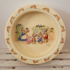 Vintage Royal Daulton Beatrix Potter by Barbara Vernon Christmas-Themed Bowl